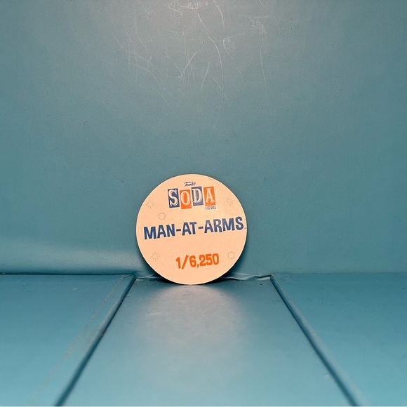 ⭐️ Funko Soda - Masters of the Universe - Man-at-Arms -2021 Spring Convention LE - Picture 5 of 8